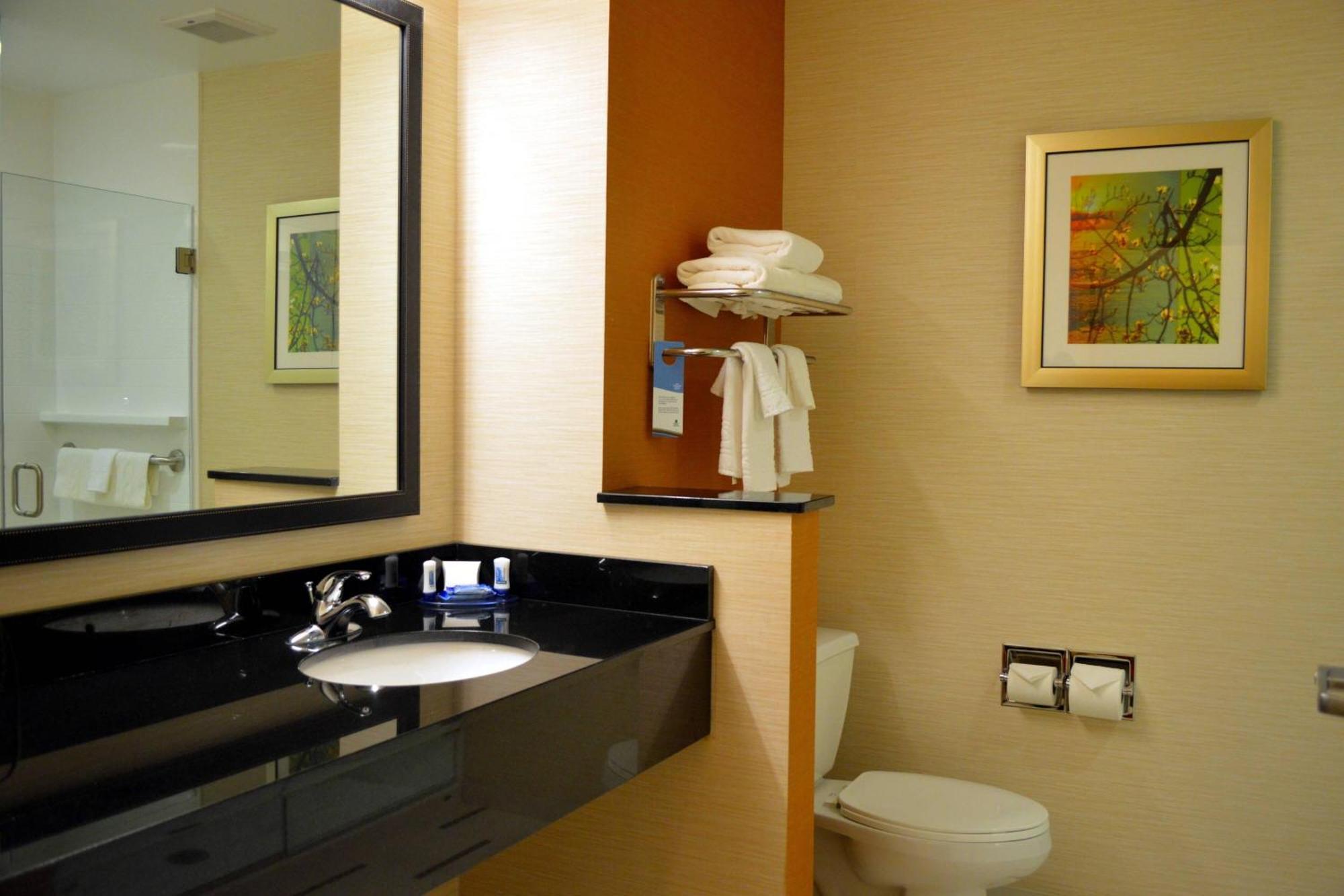 Fairfield Inn & Suites By Marriott Stafford Quantico Exterior foto